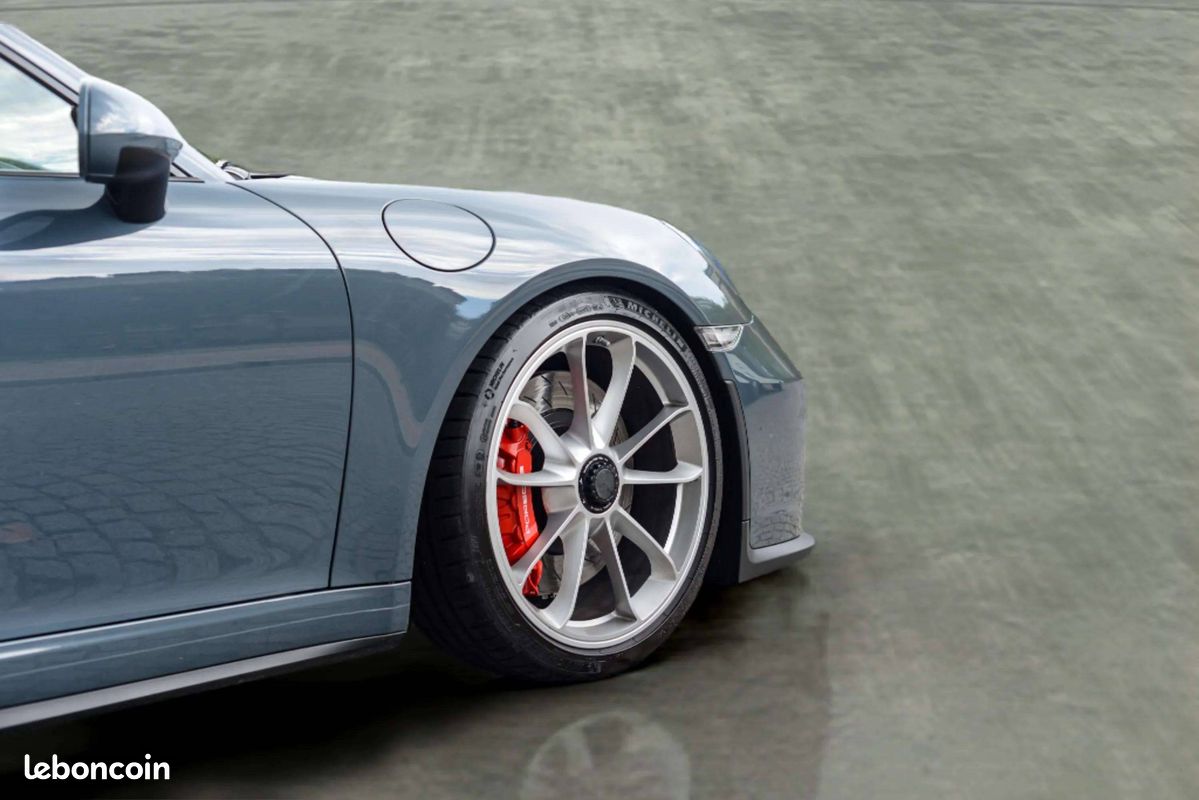 PORSCHE 911 GT3 4.0i PDK (image 25)