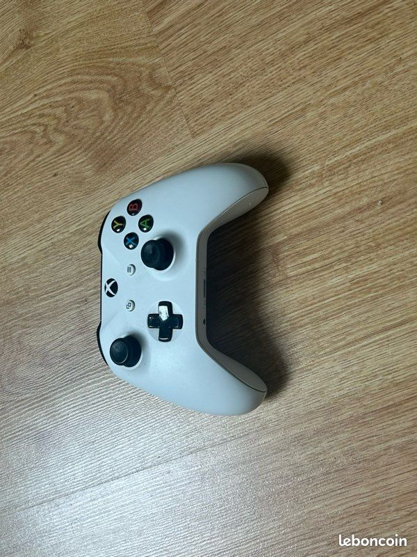Xbox one S 1 TO (image 3)