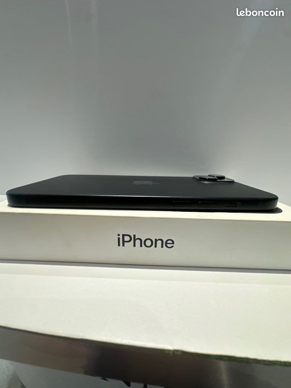 IPhone 15 plus excellent état (image 3)
