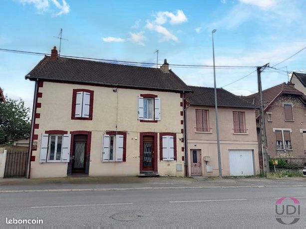 Immeuble 10 pièces 227 m²
