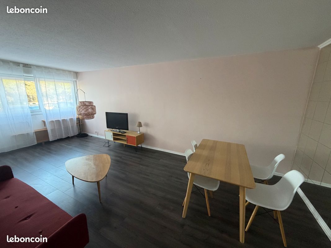 Appartement 3 pièces 76 m² · à Bordeaux · 76 m² · 990 €/mois