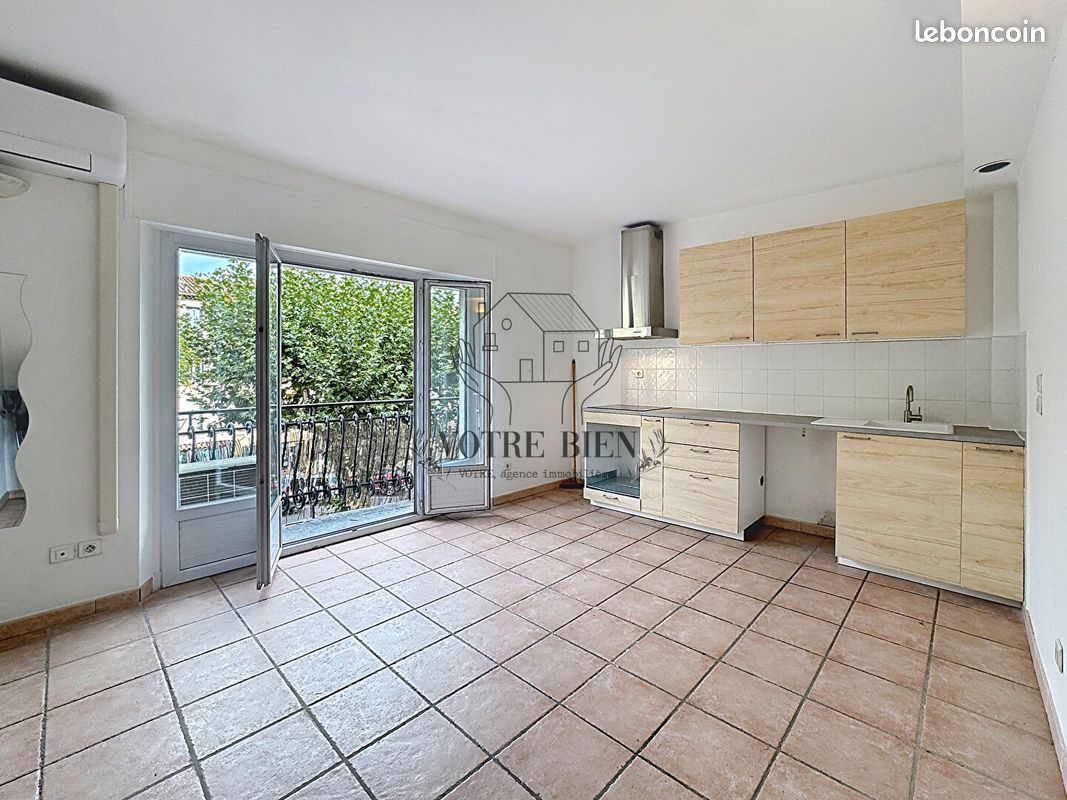 Appartement 2 pièces 31 m² · à Manosque · 31 m² · 670 €