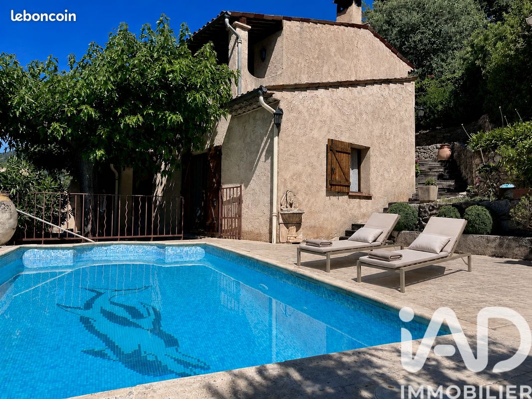 Maison 5 pièces 122 m² · à Peymeinade · 122 m² · 490 000 €