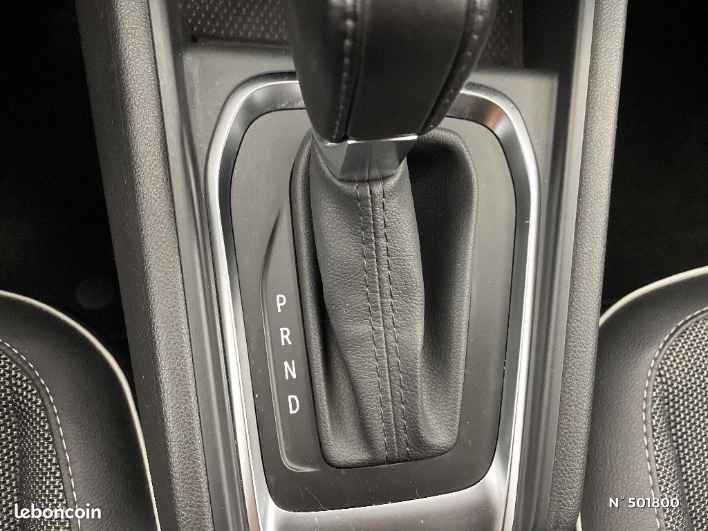 Renault Captur mild hybrid 140 EDC Evolution (image 28)