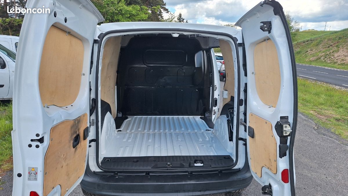 Renault kangoo dci 80 cv 1 er main kit distribution neuf (image 4)