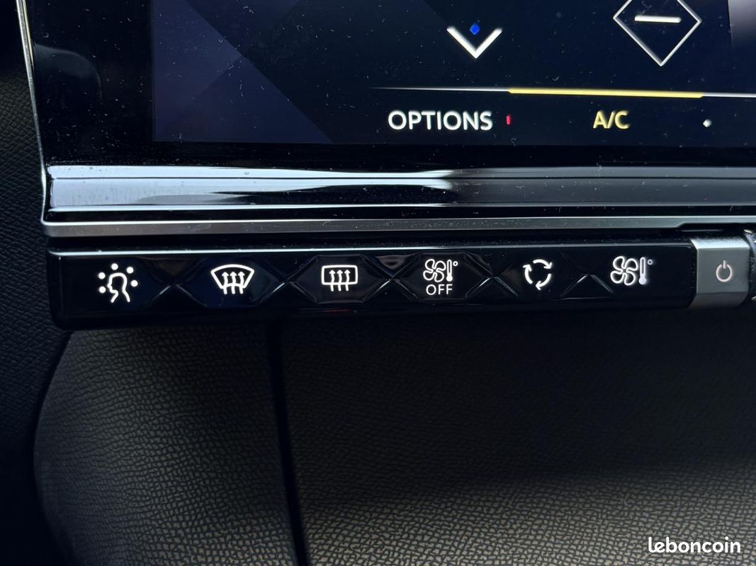 DS DS 7 CROSSBACK 2.0 BlueHDI 180 EAT8 Business (image 13)