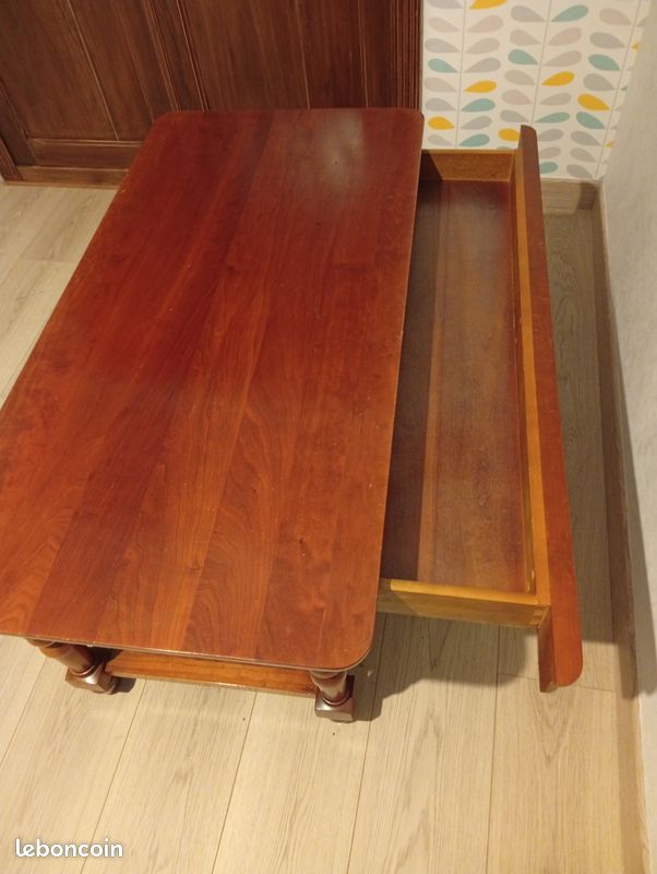 Table de salon (image 1)