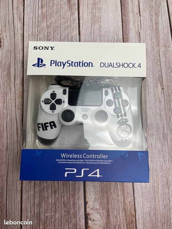 Manette fifa ps4 (image 1)