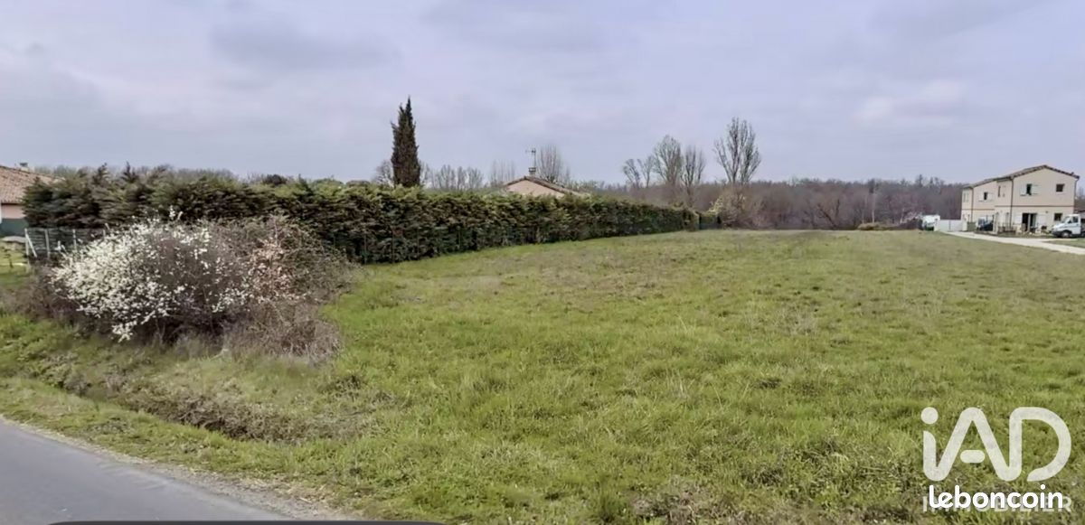 Terrain 45000 m² · à Lherm · 45 000 m² · 375 000 €