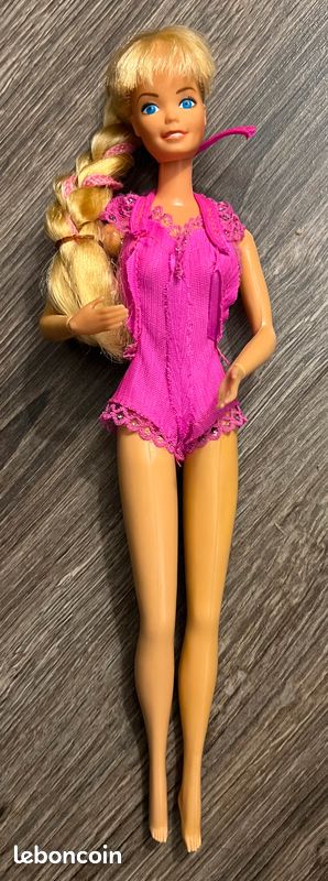 Très Belle Poupée Barbie de Collection “Barbie Beauty Secret Superstar ”, Mattel, Vintage, Ancienne (1979) en Excellent Etat (image 3)