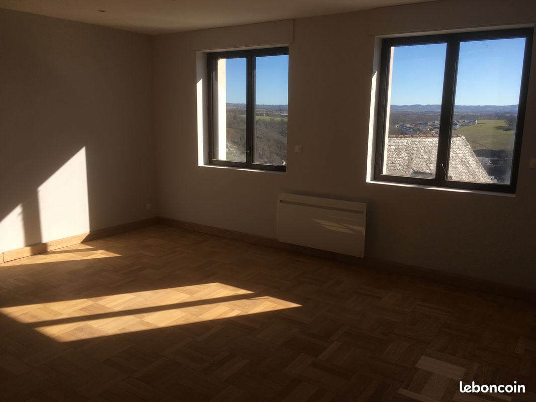 Appartement 4 pièces 100 m² · à Rodez · 100 m² · 910 €