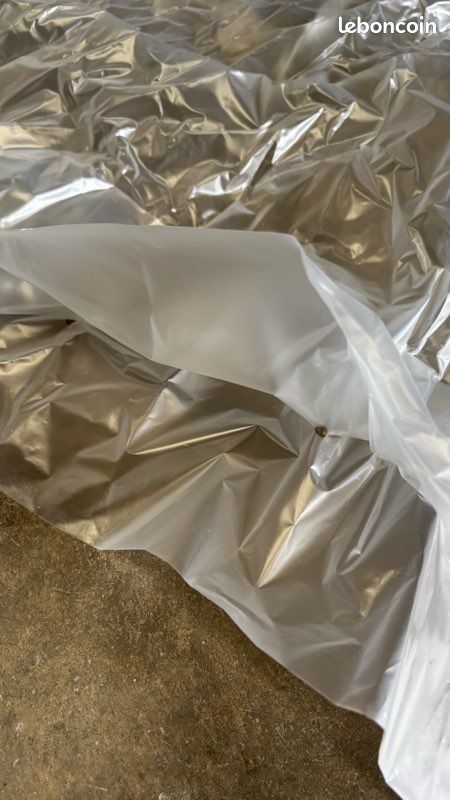 Rouleau de sacs plastiques a soufflets (image 3)