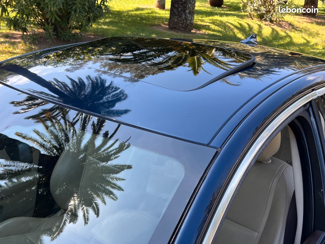 JAGUAR XF (2) 3.0 V6 D 240 BVA LUXE PREMIUM SERIE LIMITE / Historique d'entretien / Garantie (image 10)