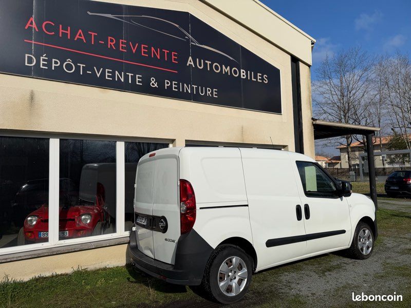OPEL COMBO 1.3 Jtd 90ch TVA Recup (image 3)
