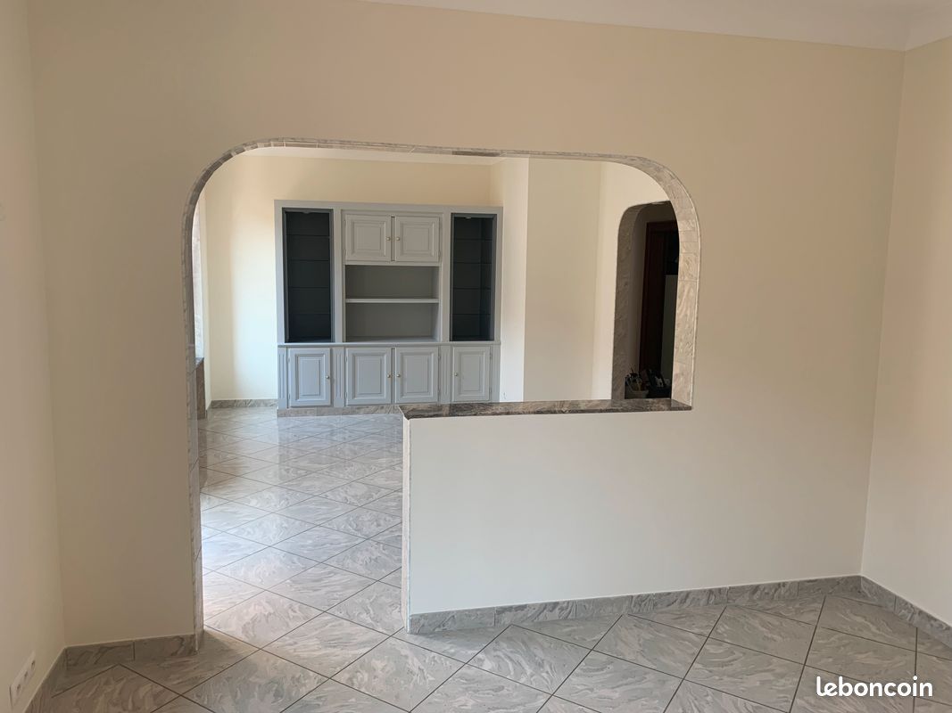 Appartement 5 pièces 110 m² · à Belfort · 110 m² · 144 000 €