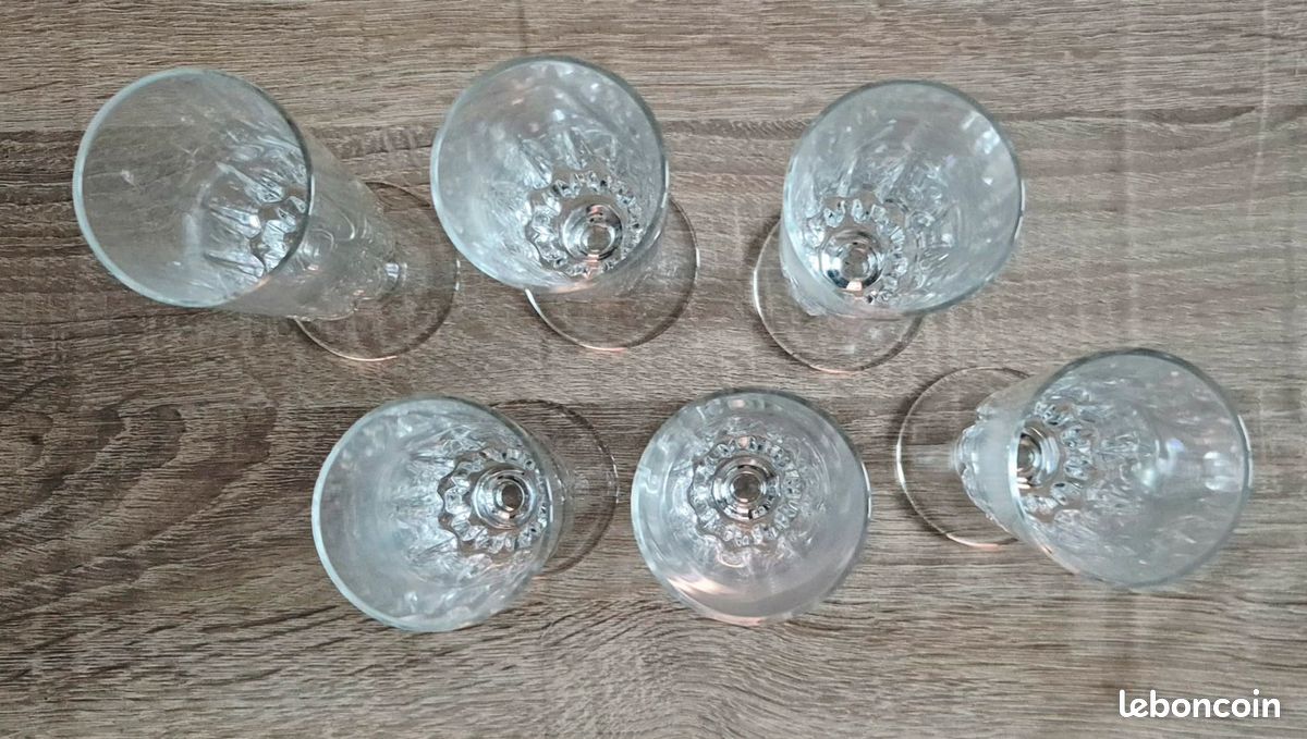 Lot de 6 flûtes à champagne en verre travaillé (Style Cristal) (image 3)