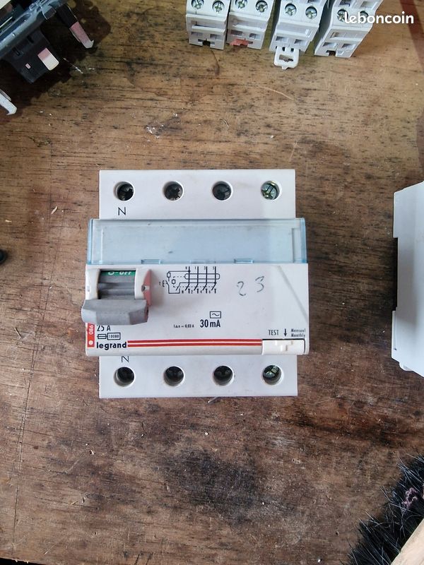 Interdiff 25A legrand (image 1)