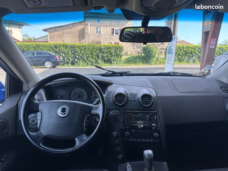 Ssangyong Actyon 2.0 XDI 141 cv 4x4 CONFORT ATTELAGE MOTEUR MERCEDES MOTEUR A CHAÎNE (image 9)