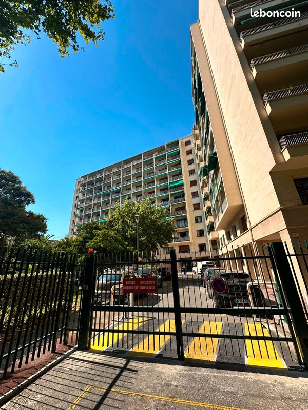 Appartement 3 pièces 71 m² · à Marseille · 71 m² · 1 400 €