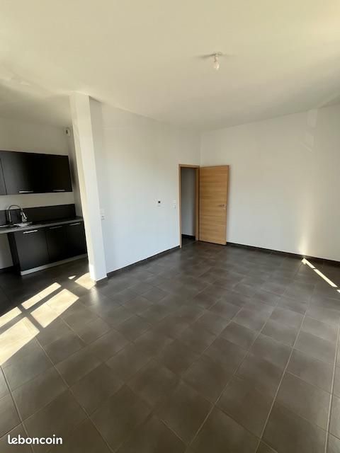 Appartement 3 pièces 62 m² · à Caluire-Et-Cuire · 62 m² · 1 143 €