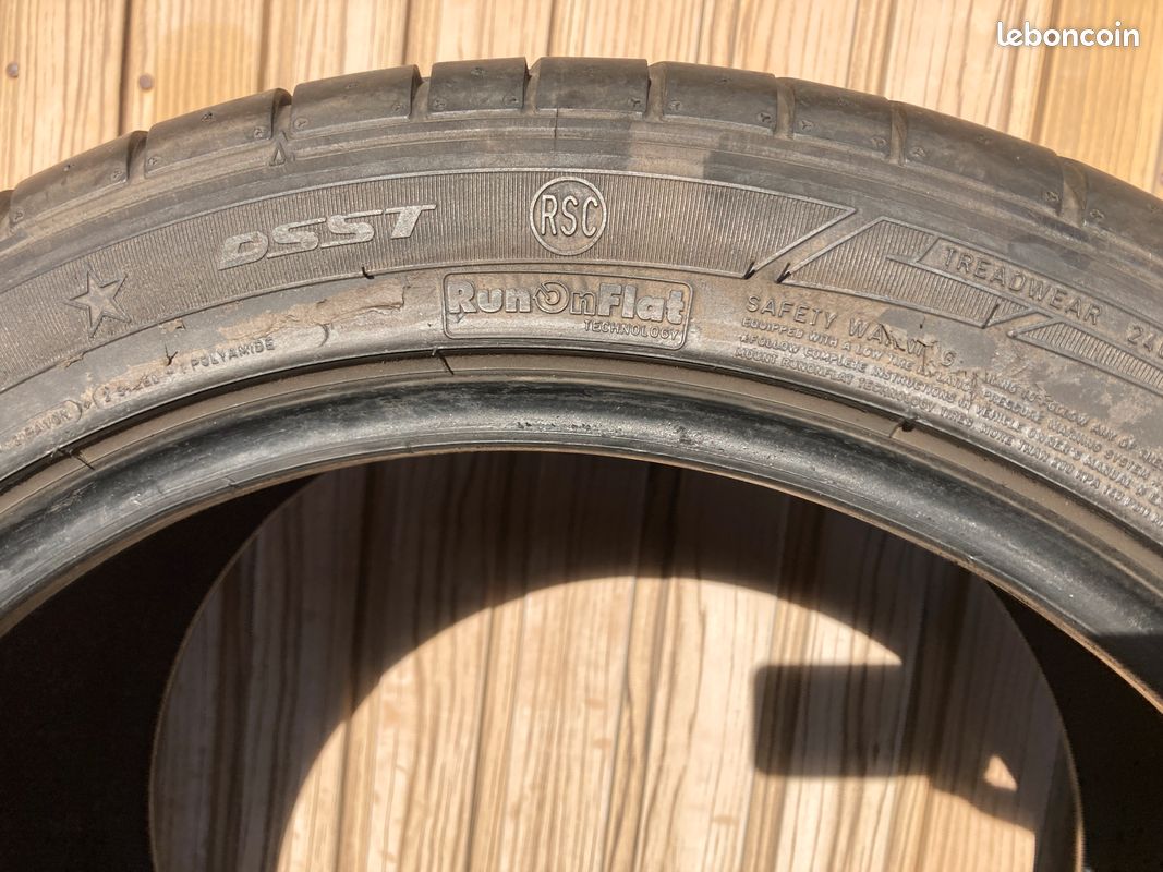 Pneu DUNLOP SP SPORT MAXX GT 275/40R19 RUN FLAT - Équipement auto