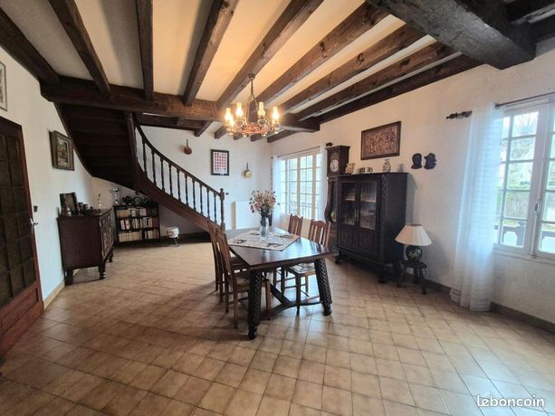 Maison 4 pièces 155 m²