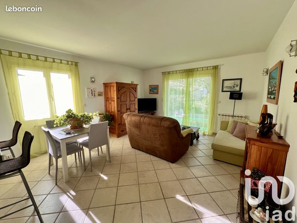 Villa 3 pièces 77 m²