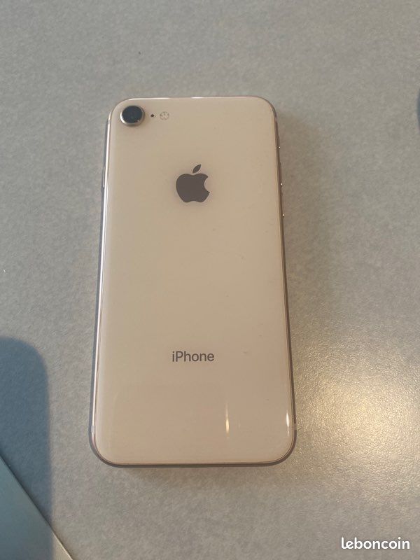 IPhone 8 (image 3)