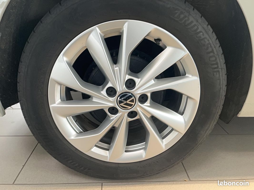 VOLKSWAGEN Polo 1.0 TSI 95 S&S BVM5 Style (image 8)