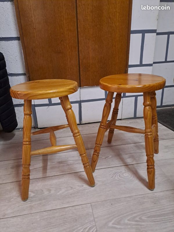 Tabouret bois (image 1)