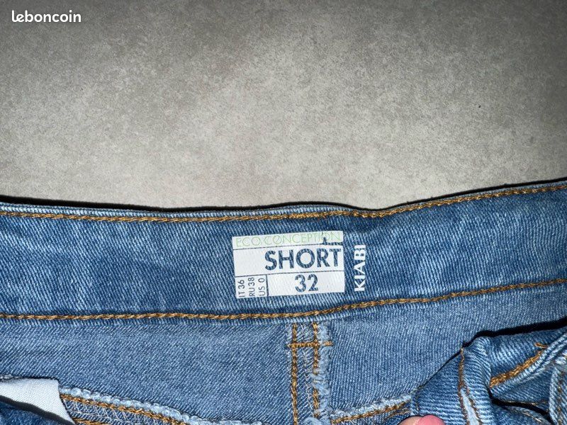 Short taille 32 (image 2)