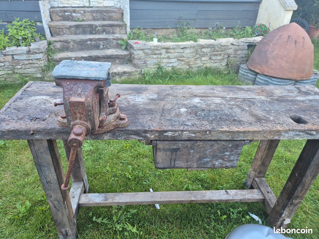 Table de bricolage avec étau en métal (image 2)