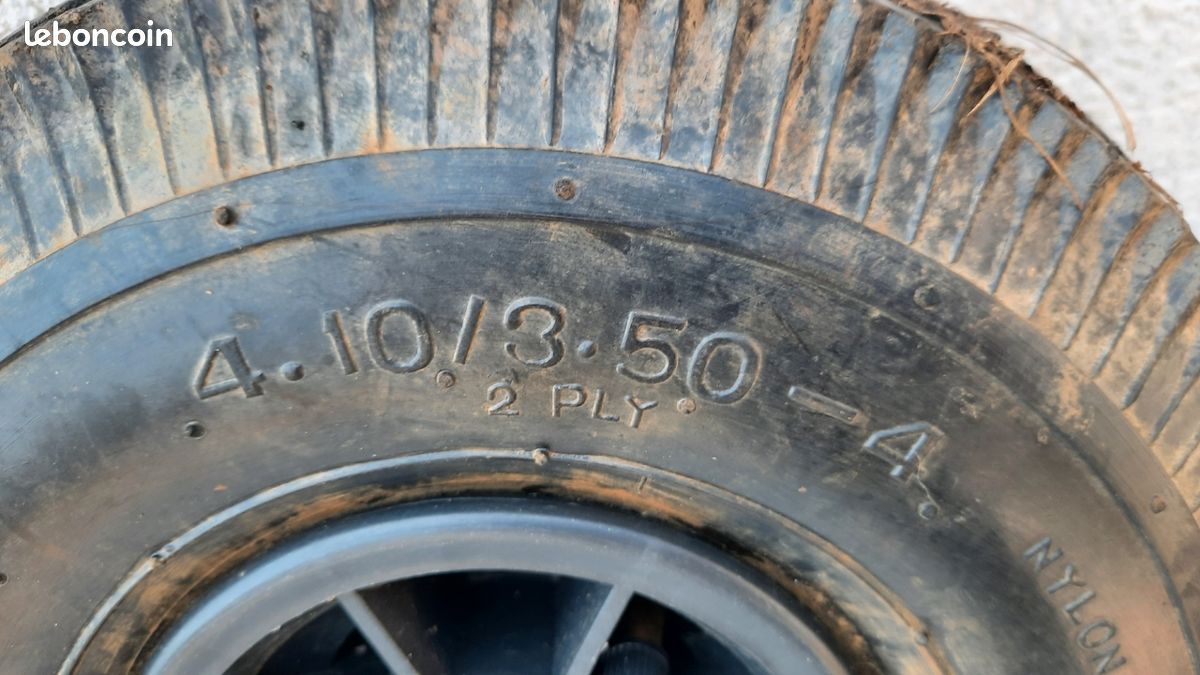 Roues avant tracteur tondeuse (image 2)