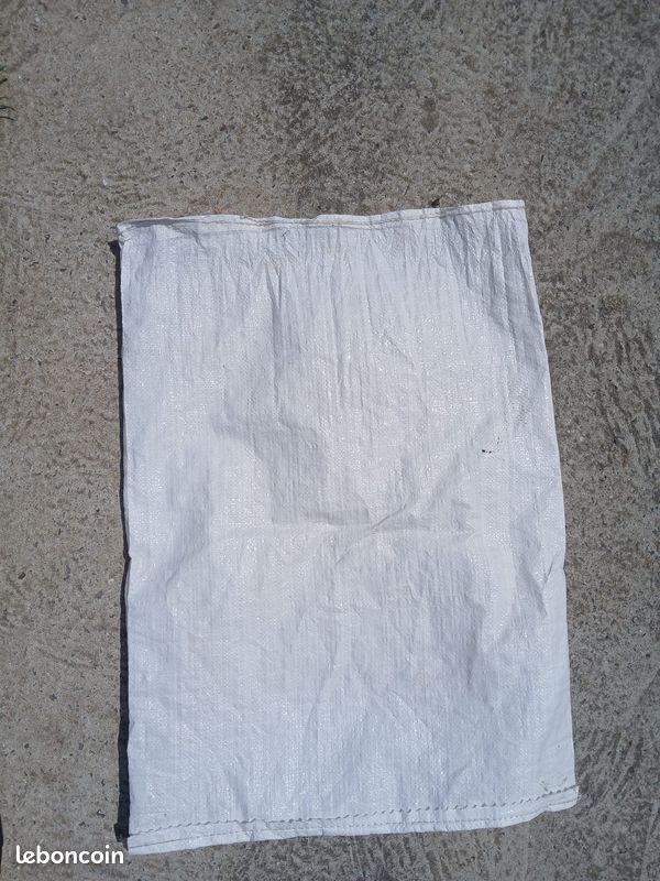 Sacs tissés polypropylene pour céréales 25kg (image 1)