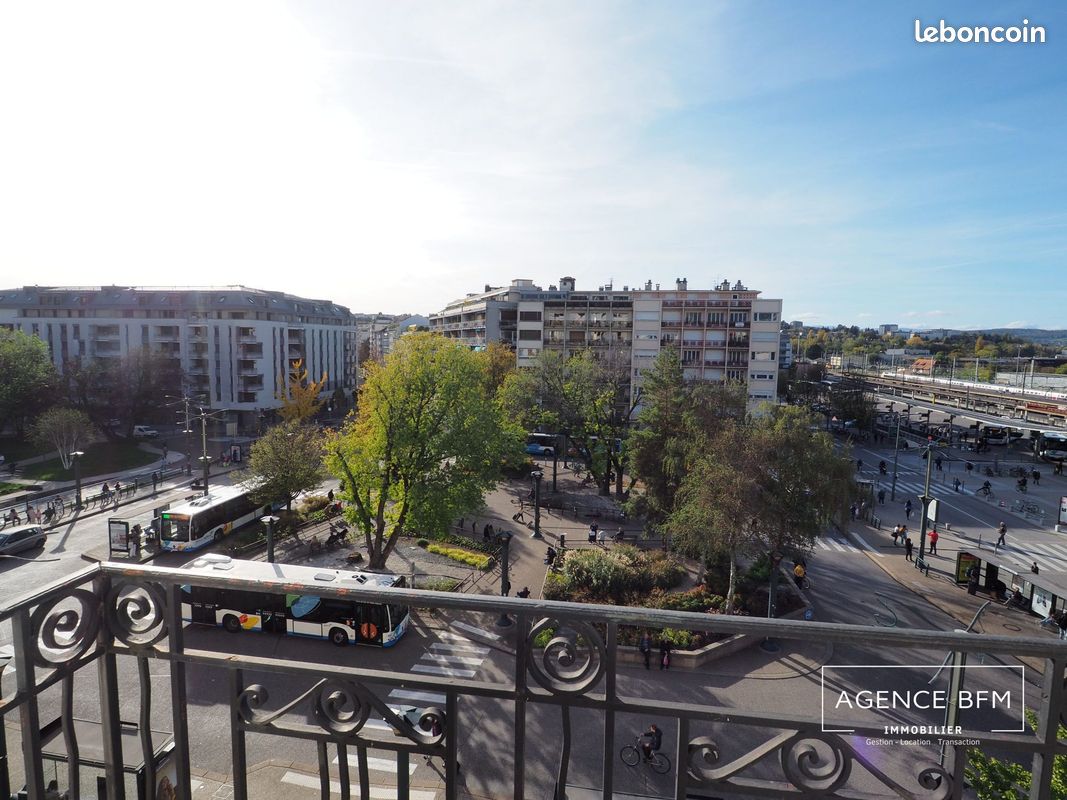 Appartement 3 pièces 73 m² · à Annecy · 73 m² · 1 169 €