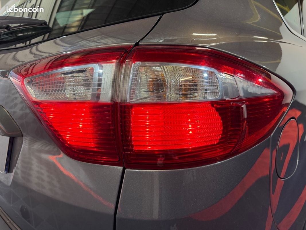 FORD FOCUS C-MAX 1.6 SCTI 150CH ECOBOOST TITANIUm (image 29)