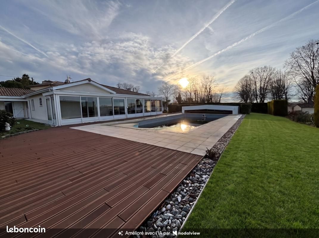 Maison 5 pièces 192 m² · à Saint-André-de-Cubzac · 192 m² · 577 500 €