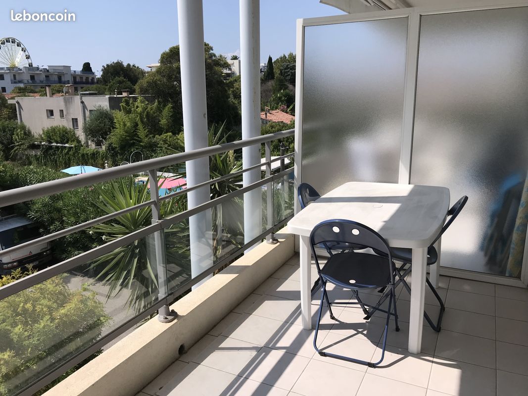 Appartement 1 pièce 28 m² · à Saint-Laurent-du-Var · 28 m² · 850 €/mois