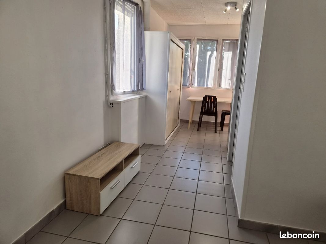 Appartement 1 pièce 22 m² · à Sainte-Savine · 22 m² · 490 €/mois