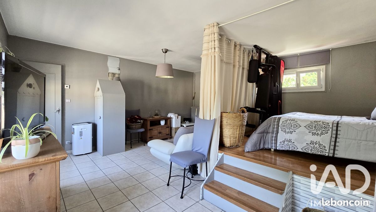 Appartement 2 pièces 44 m² · à Blaru · 44 m² · 82 000 €