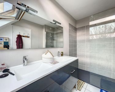 Maison 625 000 € - 180 m²