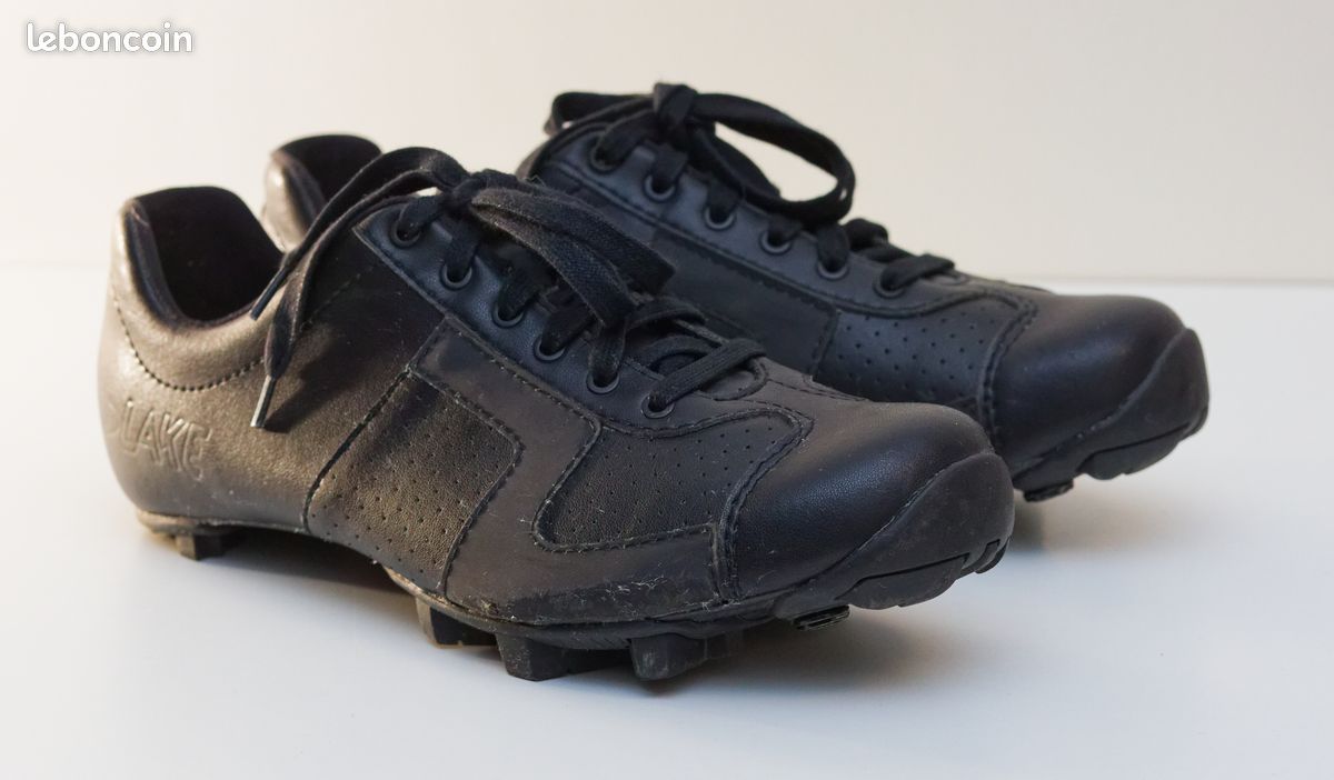 Chaussures VTT Lake MX165 Femme - Taille 7/38.5 - Noir - Crampons Vibram 2 Boulons