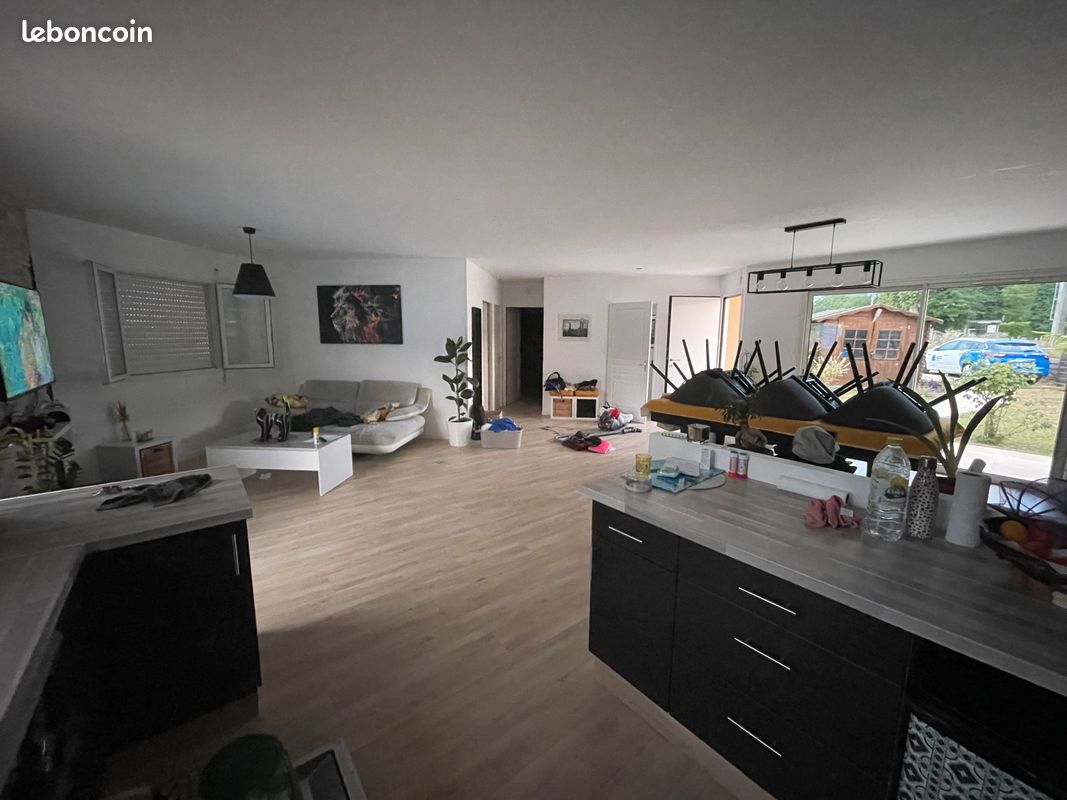 Maison 6 pièces 147 m² · à Macau · 147 m² · 1 525 €/mois