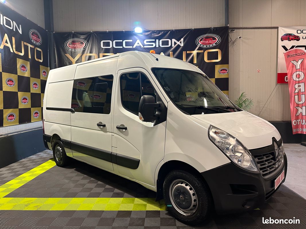 Renault Master 3 2.3 Dci 110 cv L2H2 7 places (image 2)