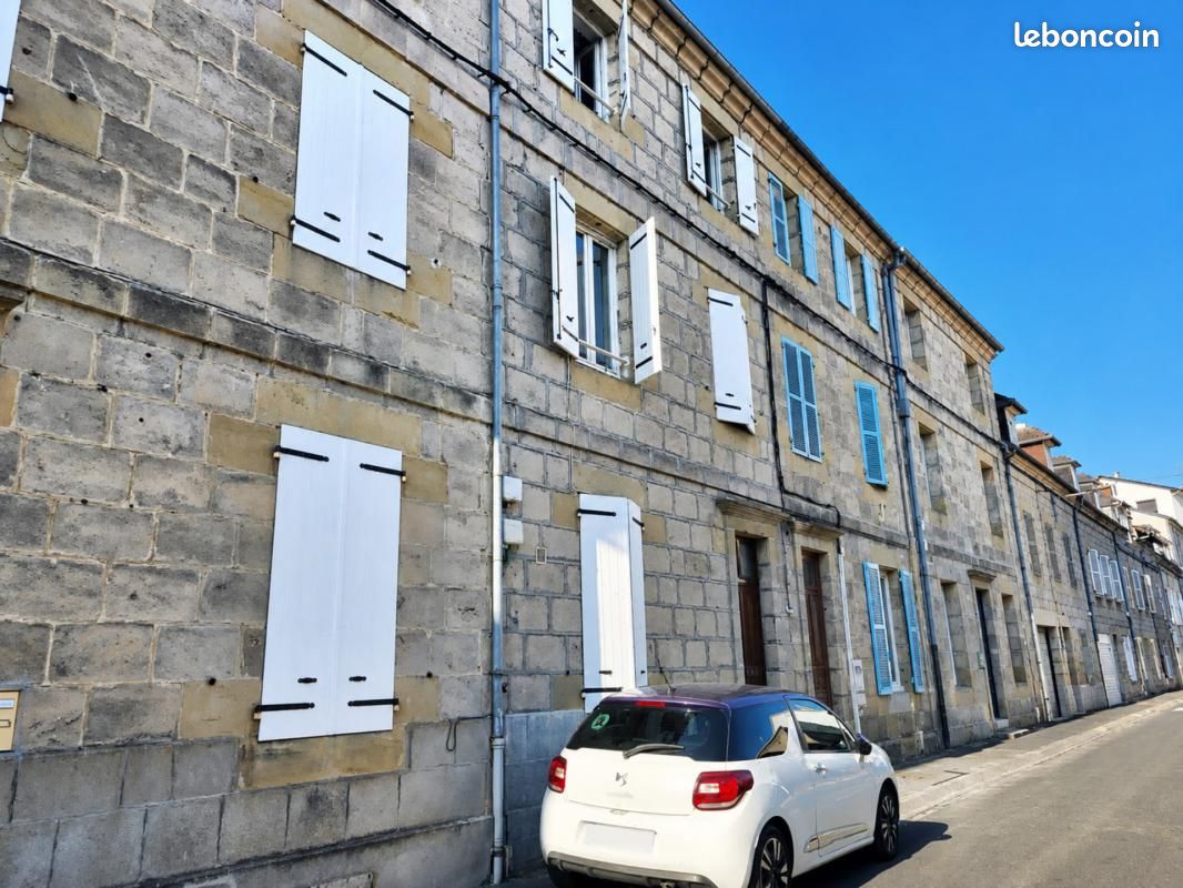 Immeuble 102 m² · à Brive-la-Gaillarde · 102 m² · 220 000 €