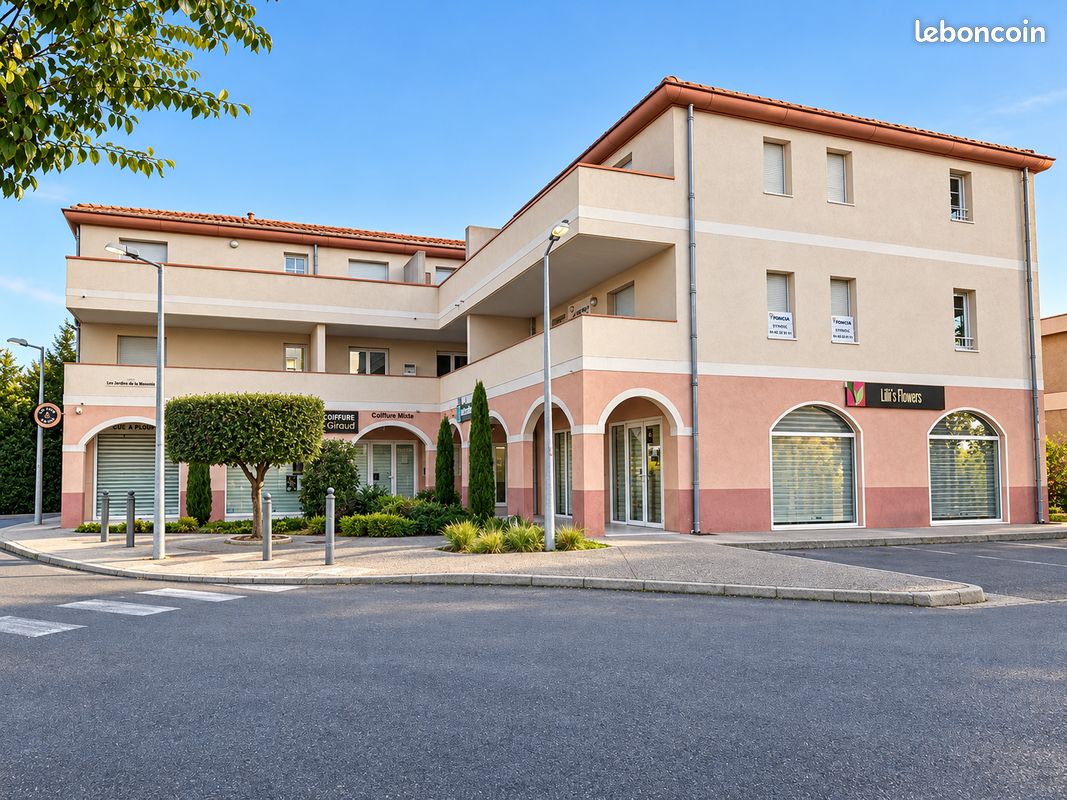 Local commercial 84m² en rdc (image 1)