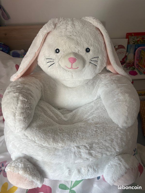 Fauteuil peluche (image 1)