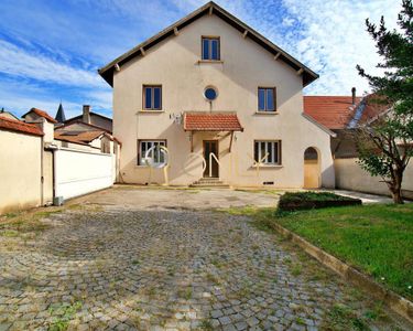 Maison 405 000 € - 165 m²