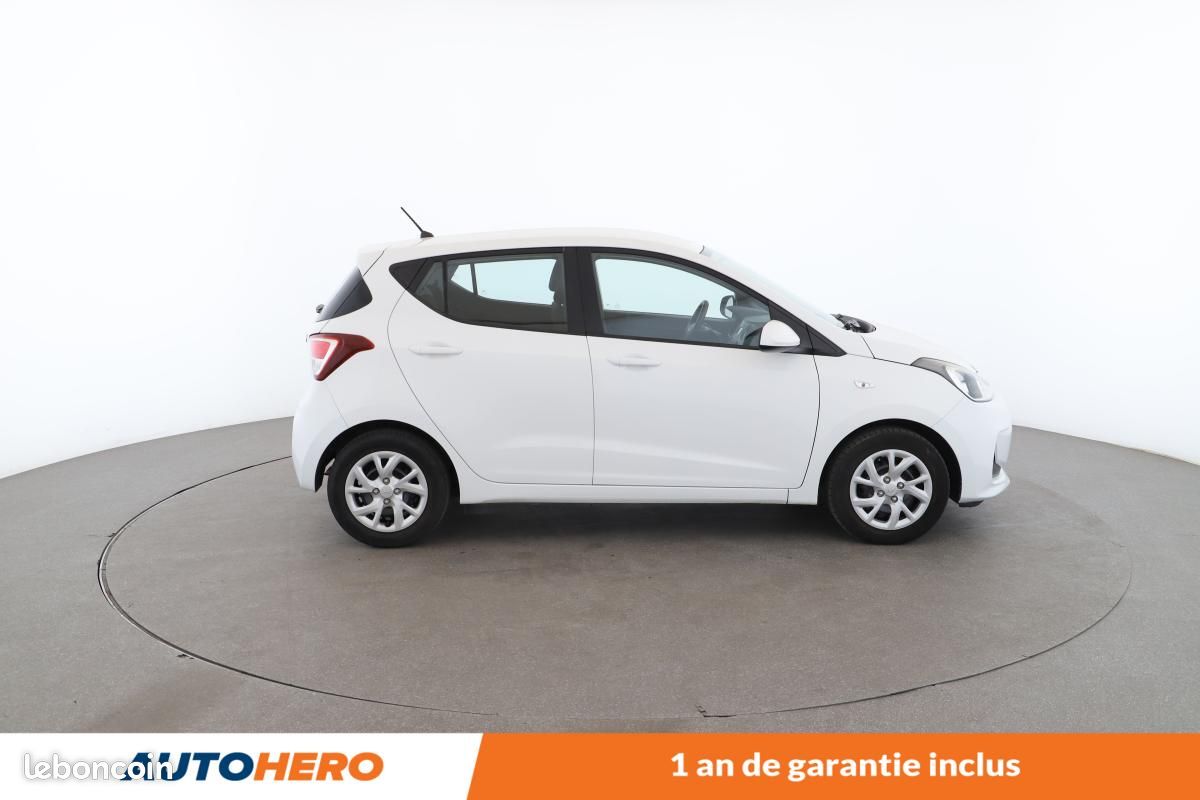 Hyundai i10 1.0 Intuitive 66 ch (image 13)