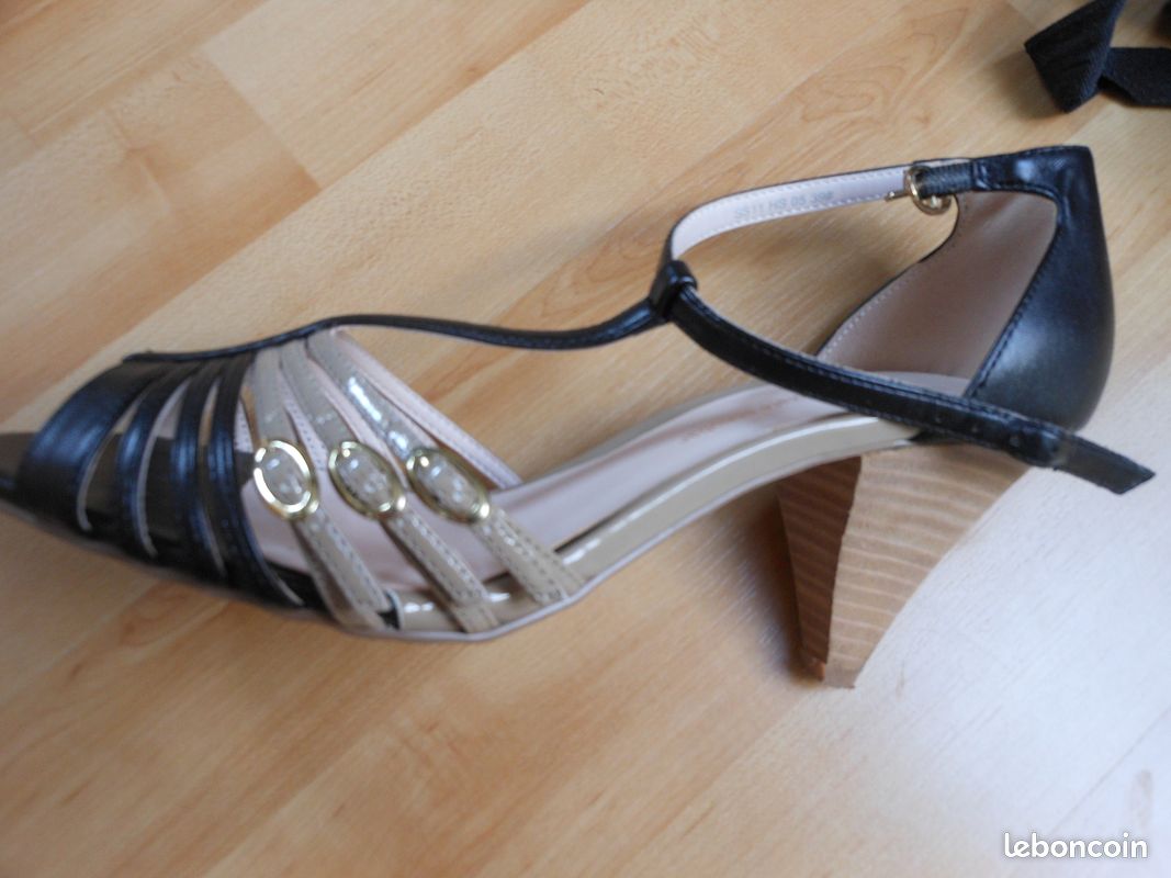 Sandales ? Talons Chocolate schubar 39 (image 2)
